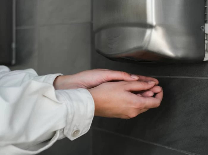 Are hand dryers sanitary? Improving washroom hygiene with smart choices